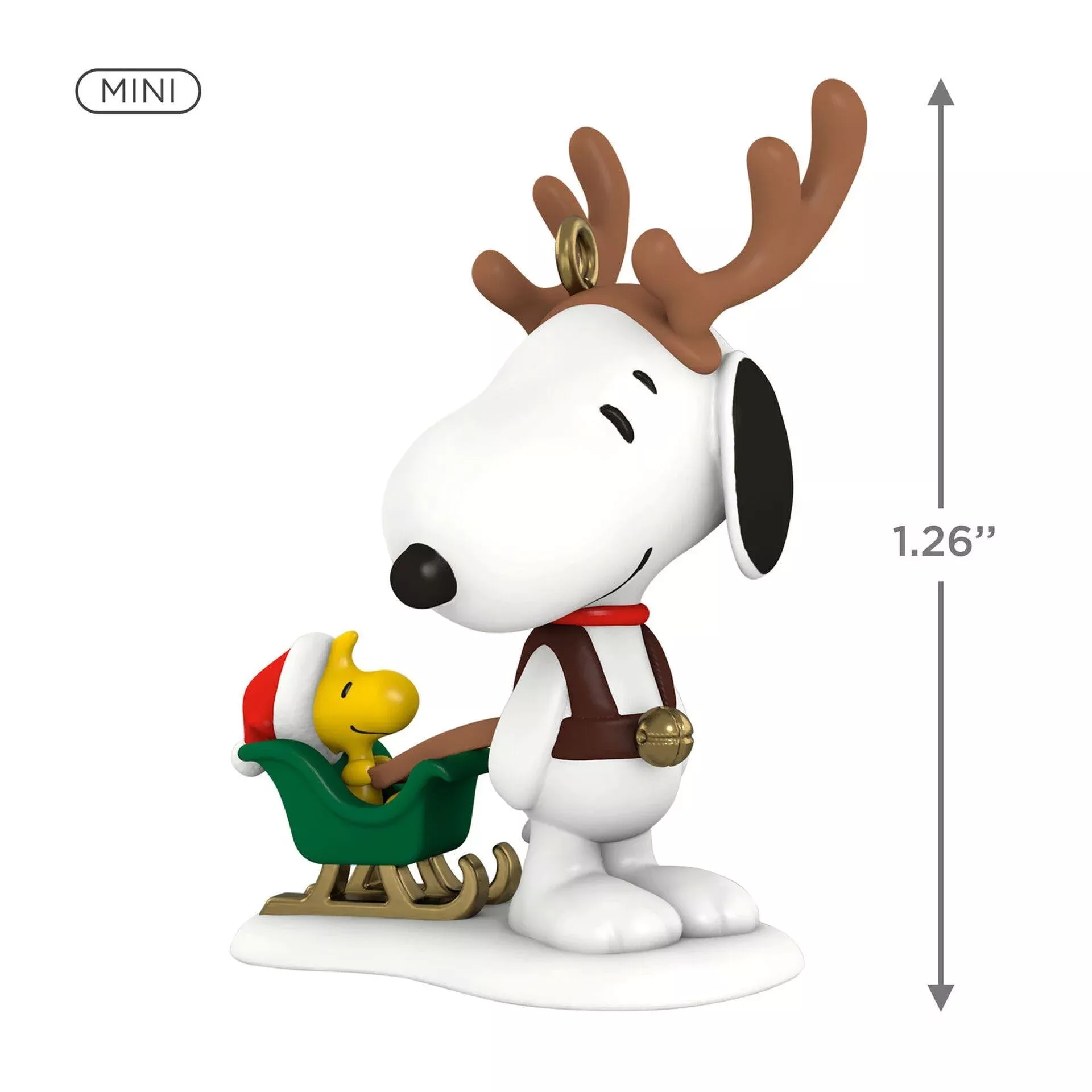 2020 Hallmark Ornament WINTER FUN SNOOPY