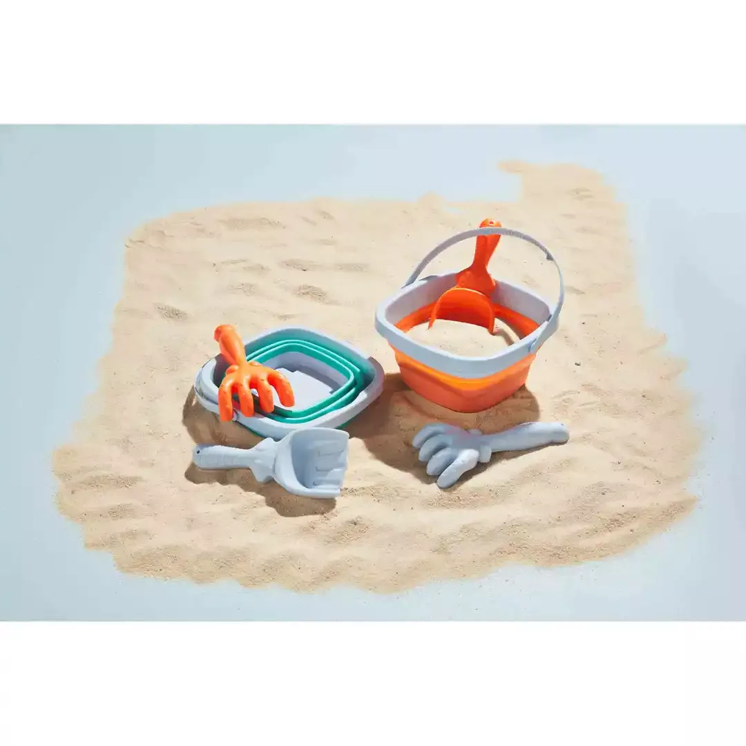 Collapsible Beach Bucket Set