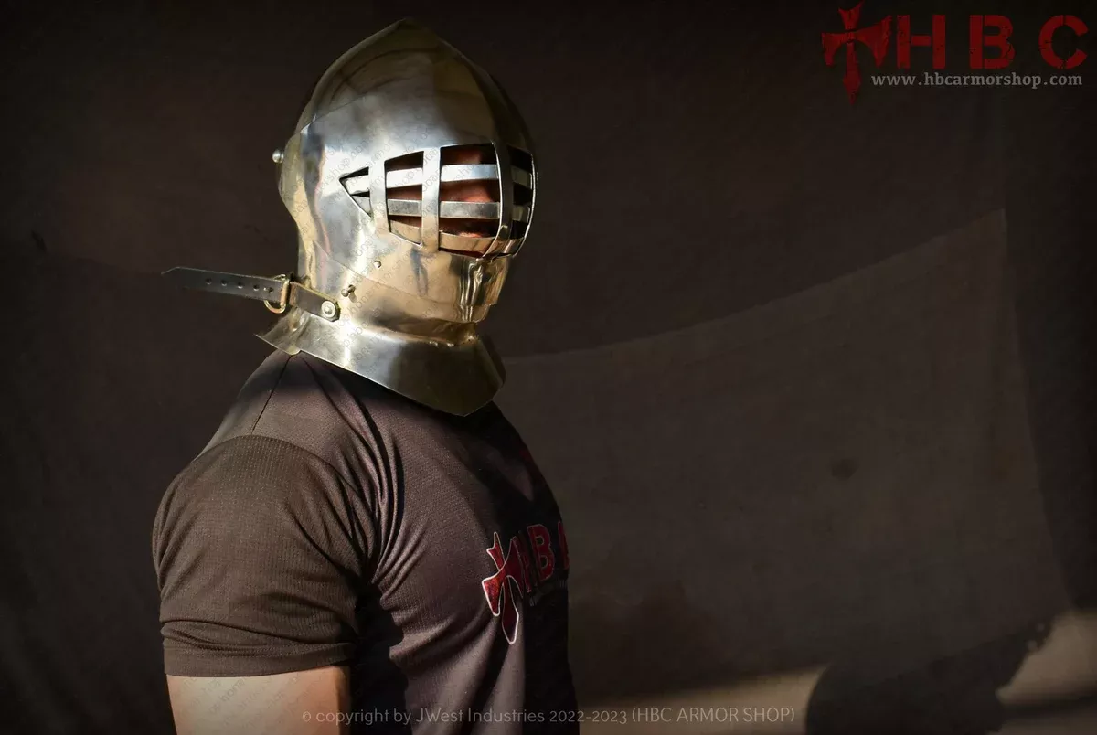 Knight Closed Helmet